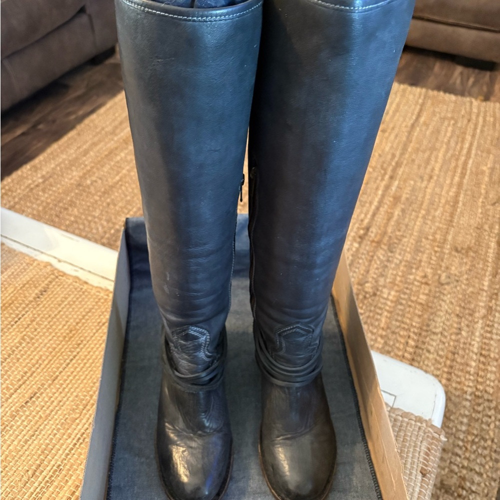Freebird By Steven Coal Boots in black - Picture 11 of 15